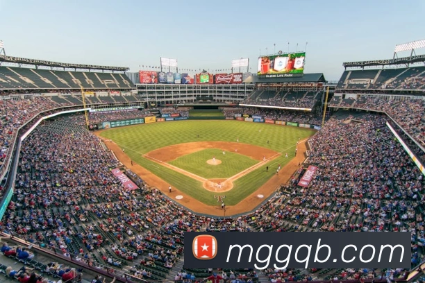 完美体育在线登录入口APP 体育赛事宣传图